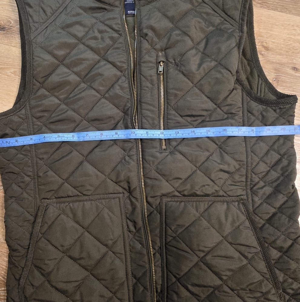 Joules Olive Quilted Sleeveless Vest - Picture 9 of 9